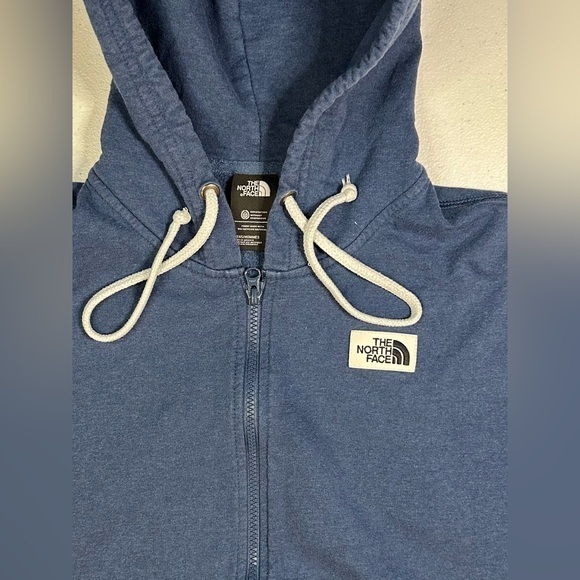 The North Face Men's Heritage Patch Standard-Fit Full-Zip Hoodie Size Small - Picture 2 of 11